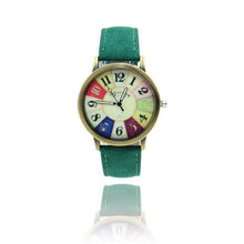 Genvivia Graffiti Pattern Women Watch 2017 Fashion Leather Band Analog Quartz Vogue Wrist Watches