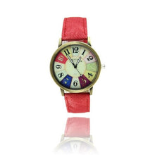 Genvivia Graffiti Pattern Women Watch 2017 Fashion Leather Band Analog Quartz Vogue Wrist Watches
